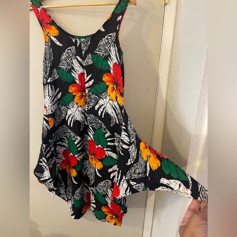 Tropical🌺🌴Sleeveless Slim Fitting Tie Back Sun Dress, Size 9/10, Vintage 80’s